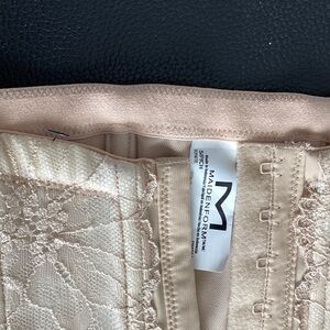 Maidenform Nude Lace Shaping Bodysuit with Hook-and-Eye